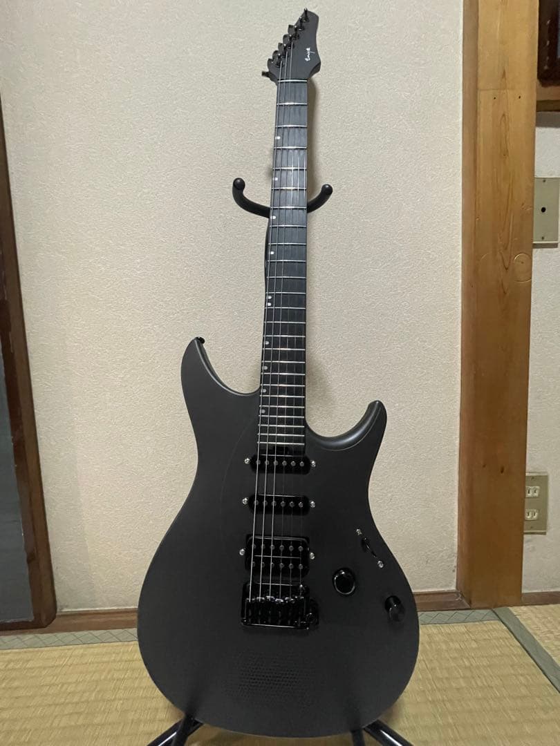 Brock 様　Enya INSPIRE エレキギター マットブラック Enya Inspire スタンド付きセット Black 次世代アンプ内蔵エレキギター