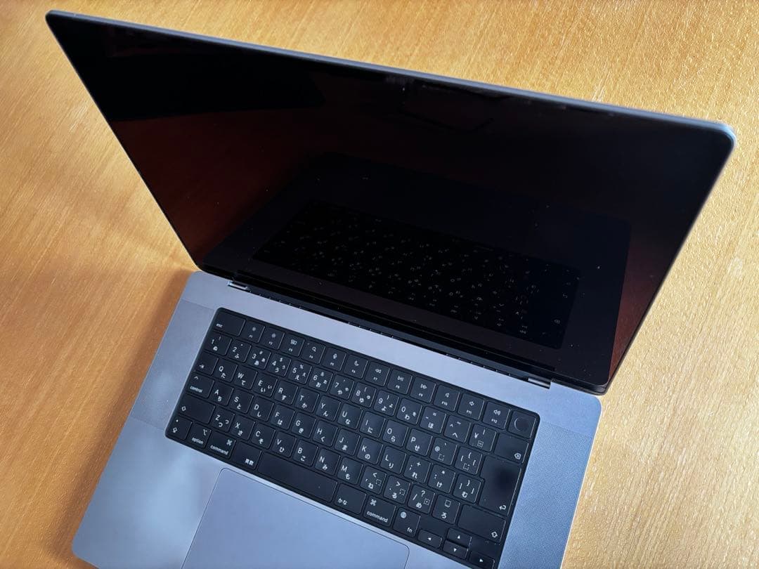 MacBook Pro 16インチ M1 / メモリ16GB / 1TB